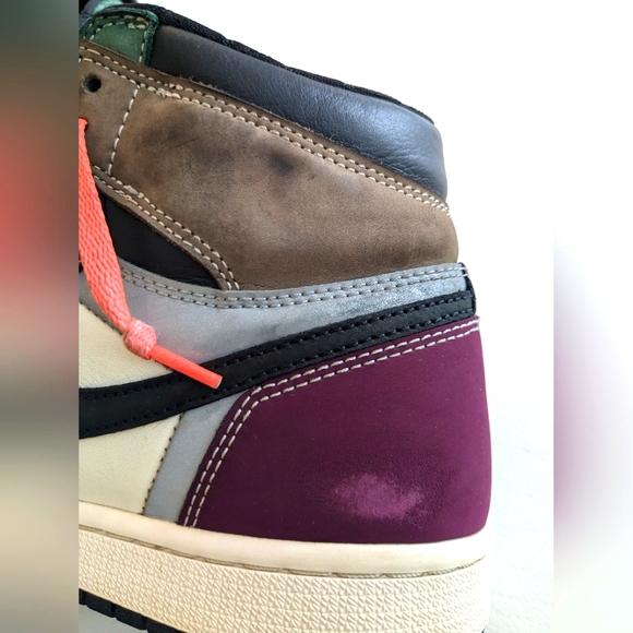 NIKE AIR JORDAN 1 Retro High OG "Hand Crafted" Sneakers - Picture 12 of 13